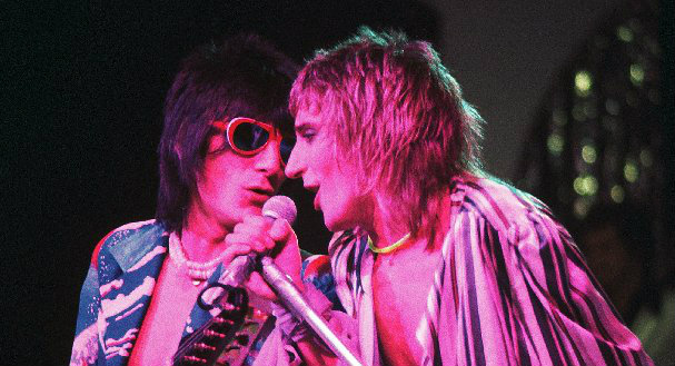 El eterno femenino de una imaginativa pintora