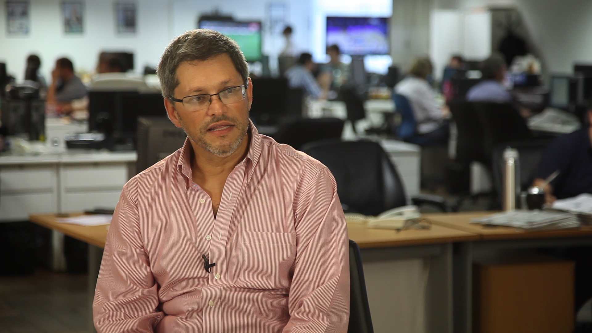 El eterno femenino de una imaginativa pintora