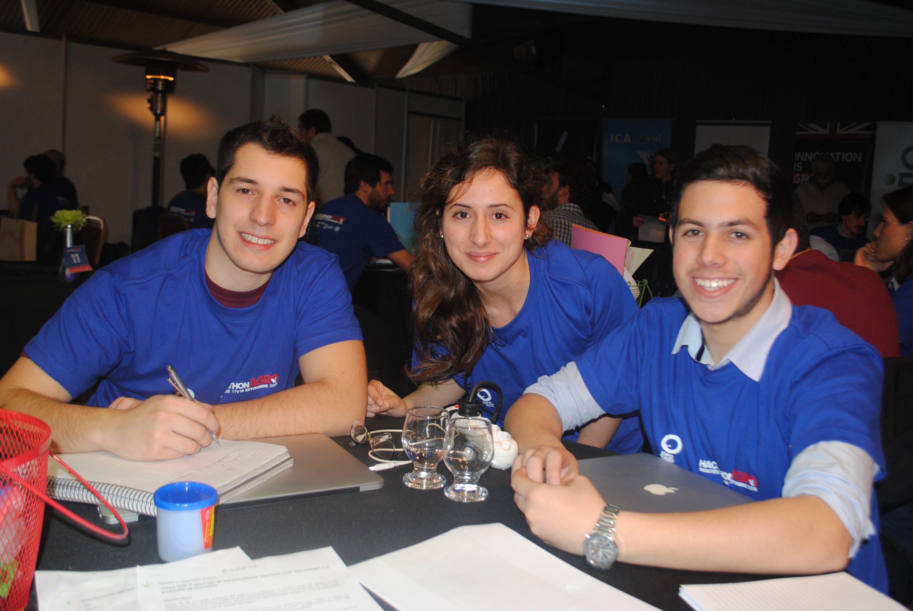 Damián Arrillaga, Diana Gama, Santiago Celesia.