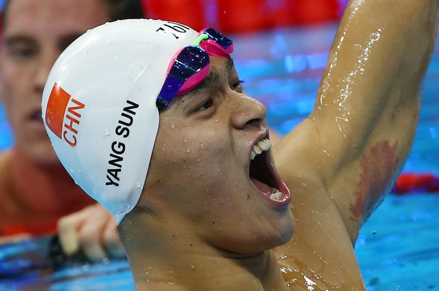 El eterno femenino de una imaginativa pintora