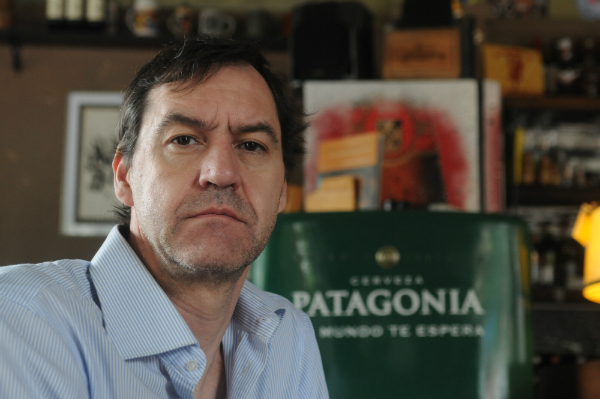 El eterno femenino de una imaginativa pintora