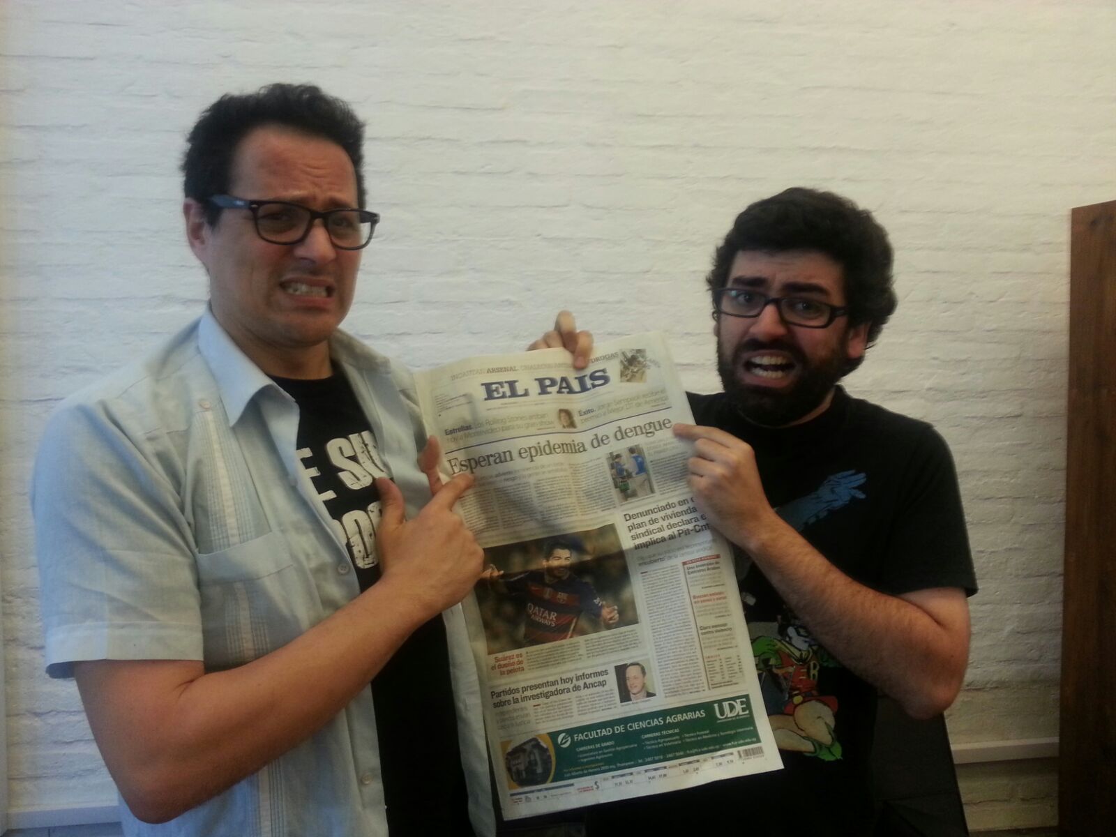 Leo Lagos y Nacho Alcuri en los estudios de El País.Tv