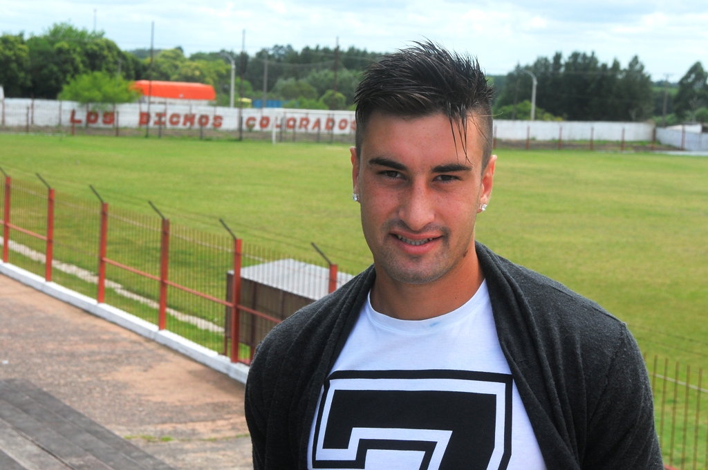 El eterno femenino de una imaginativa pintora