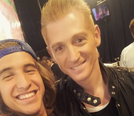 El eterno femenino de una imaginativa pintora