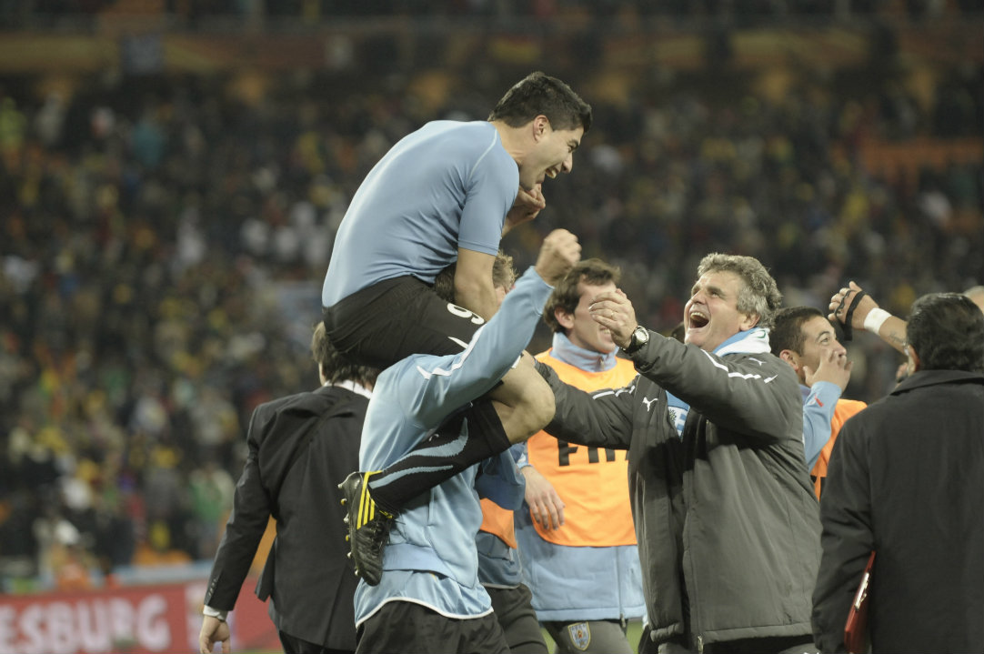 Suárez festeja truinfo contra Ghana, mundial Sudáfrica 2010. Foto: Gerardo Pérez