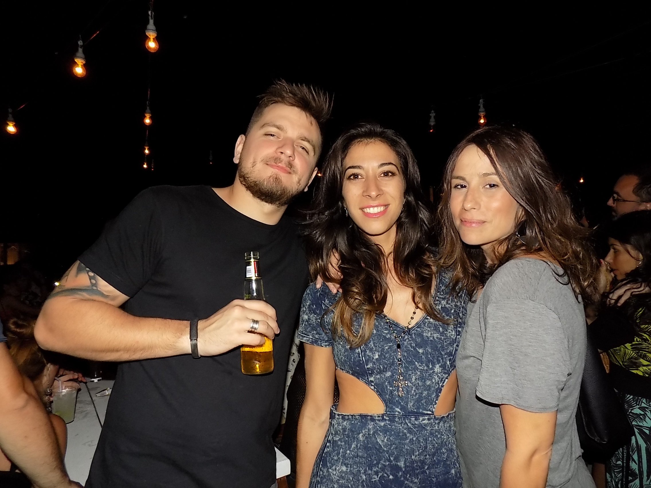 DJs JP, Eli Sampa, Carolina Gómez.