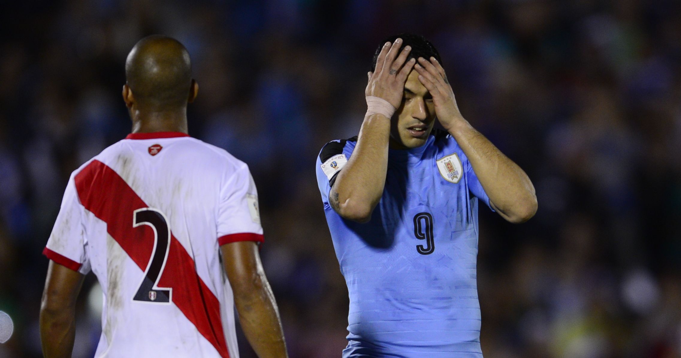 Así vivió Suárez su regreso al Centenario. Foto: Gerardo Pérez