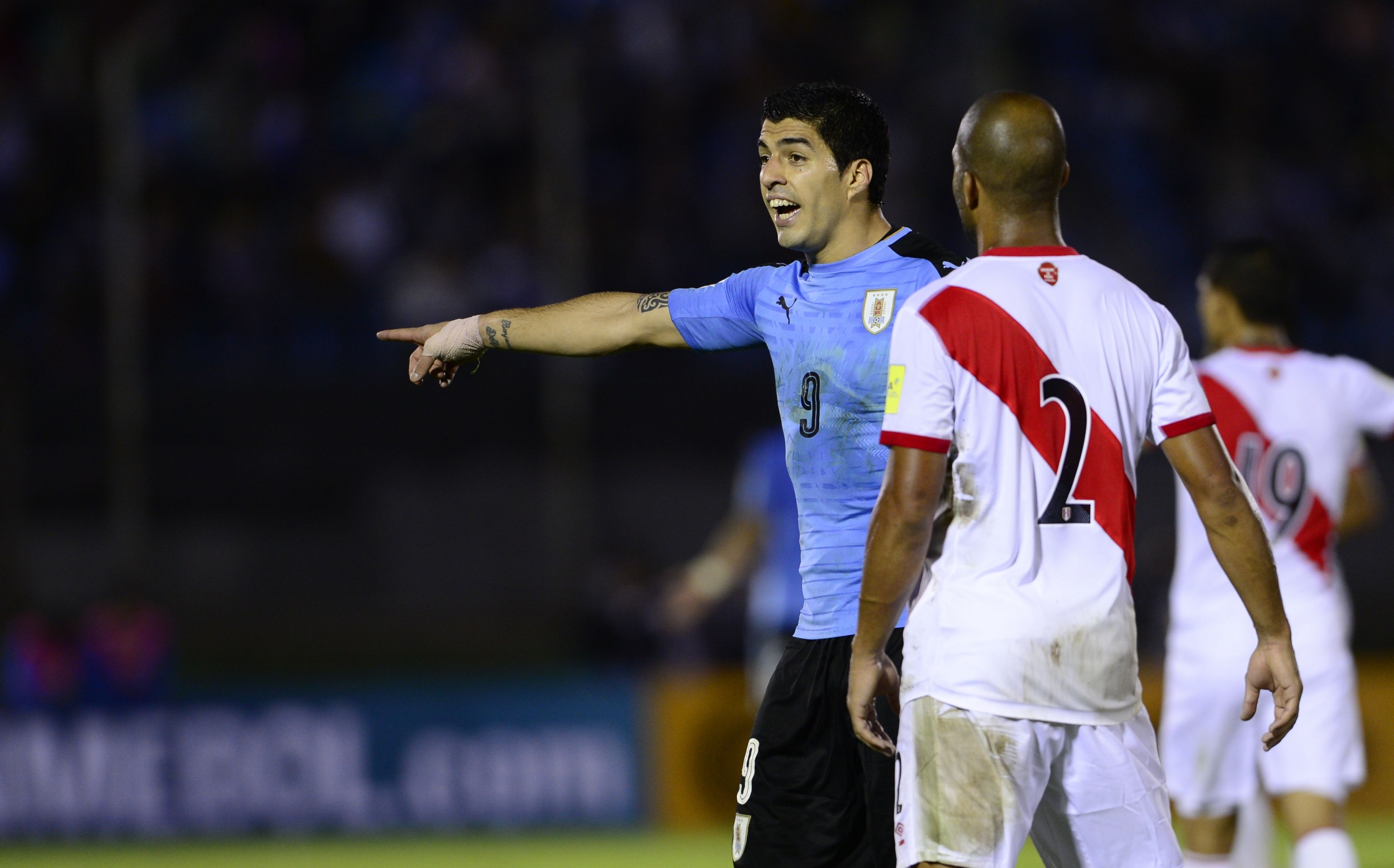 Así vivió Suárez su regreso al Centenario. Foto: Gerardo Pérez