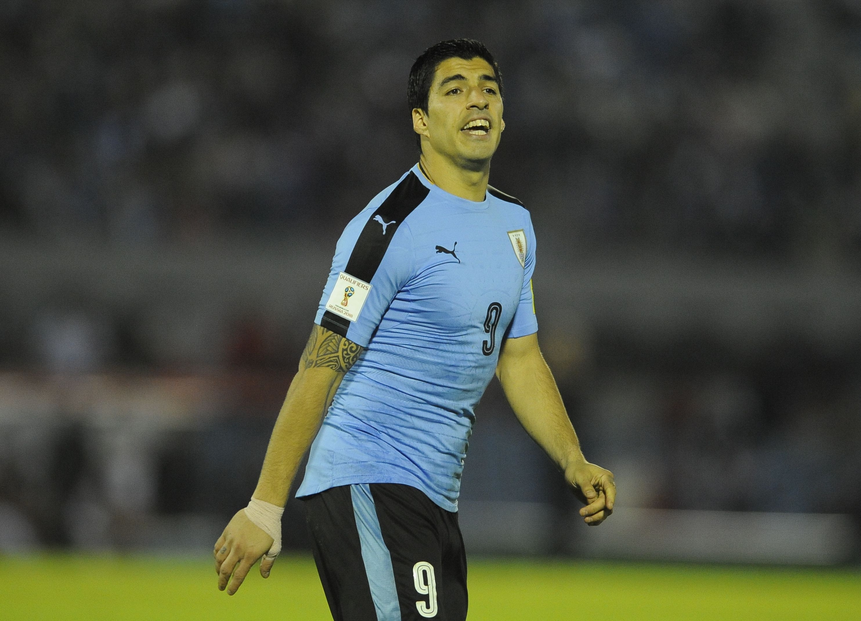 Así vivió Suárez su regreso al Centenario. Foto: Fernando Ponzetto