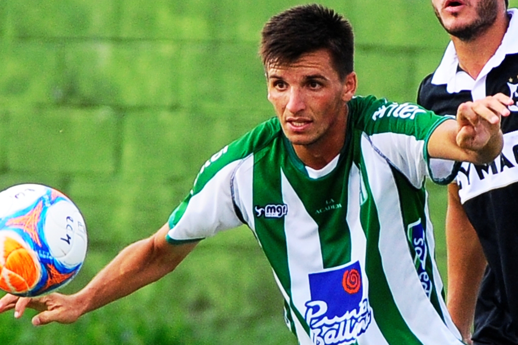 El eterno femenino de una imaginativa pintora