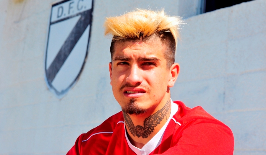 El eterno femenino de una imaginativa pintora