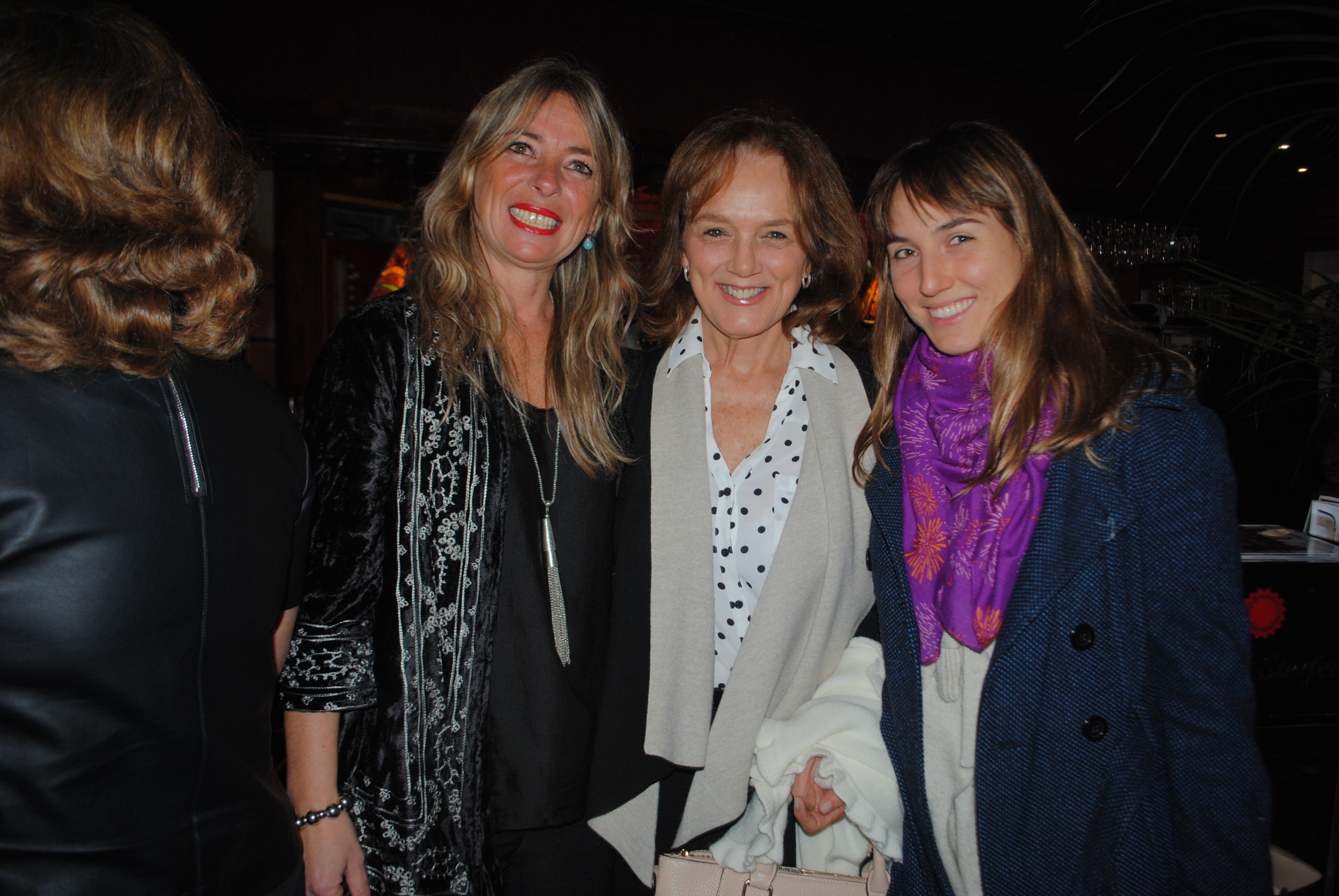 Rosario Querejazu, Margarita y Lara del Valle.