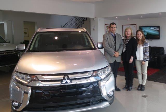 El eterno femenino de una imaginativa pintora