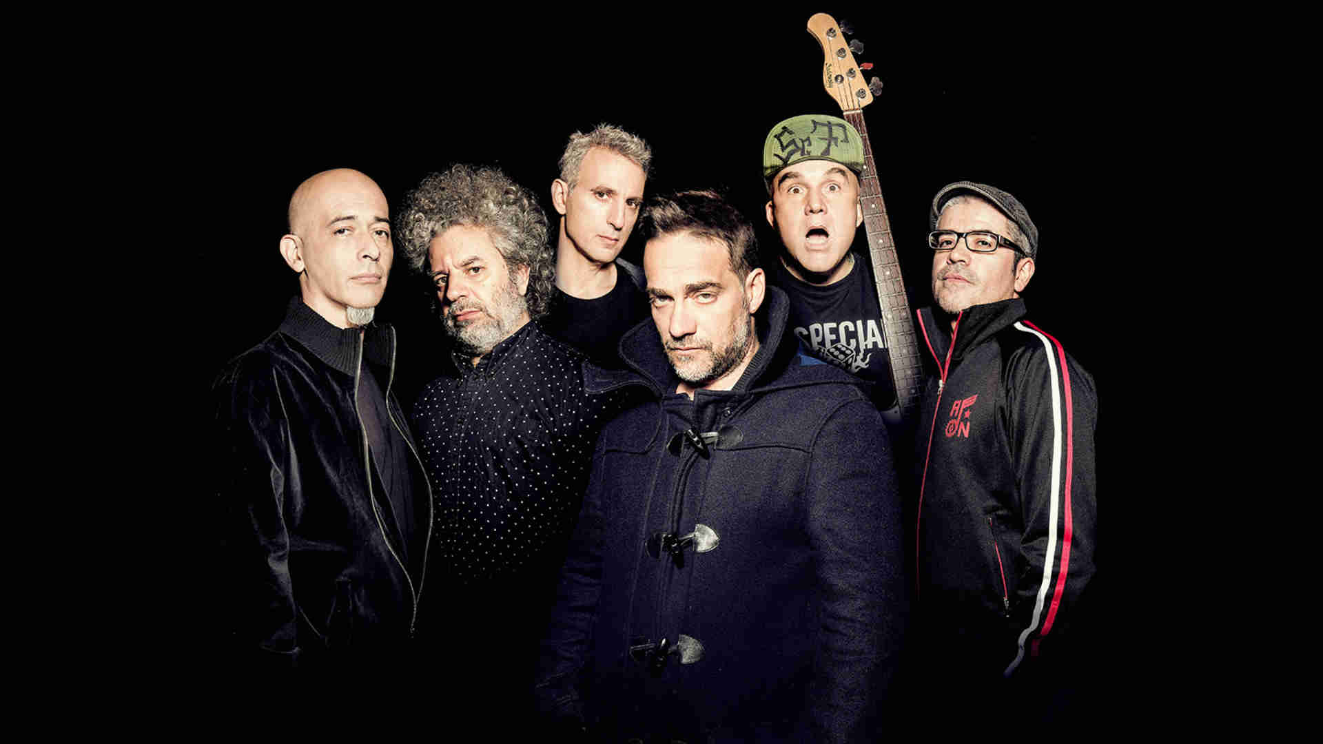 El eterno femenino de una imaginativa pintora