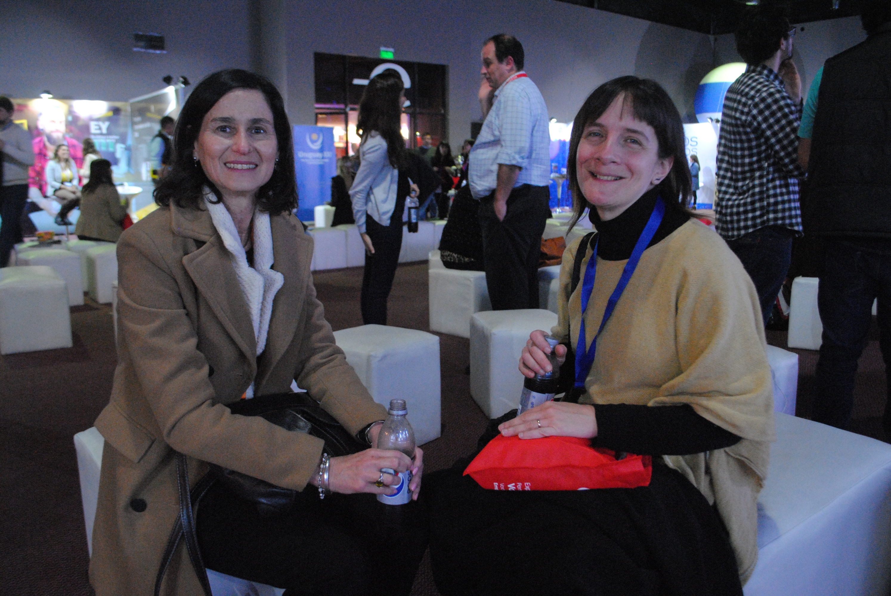 Eliana Bello, Lucila Canepa.