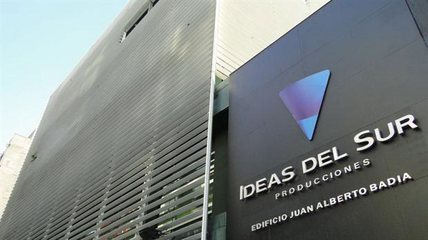 El eterno femenino de una imaginativa pintora