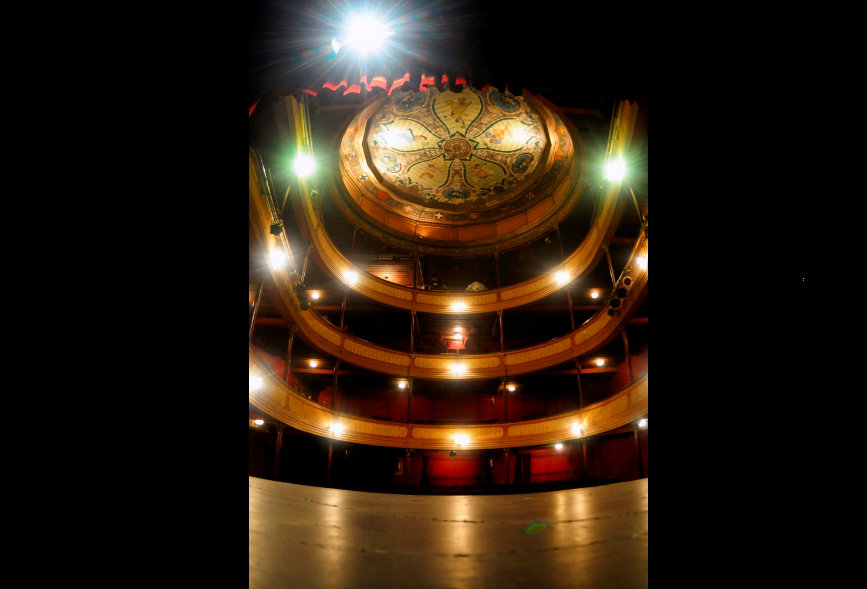 El Teatro Stella se renueva.Foto: Fernando Ponzetto