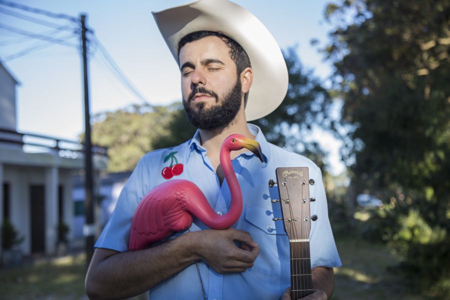 El eterno femenino de una imaginativa pintora