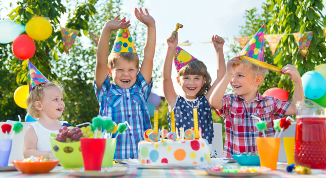 El eterno femenino de una imaginativa pintora