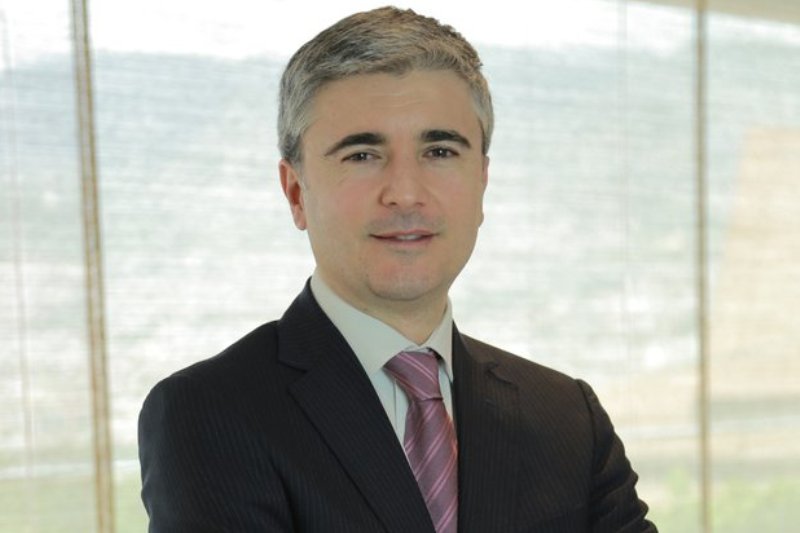 El eterno femenino de una imaginativa pintora