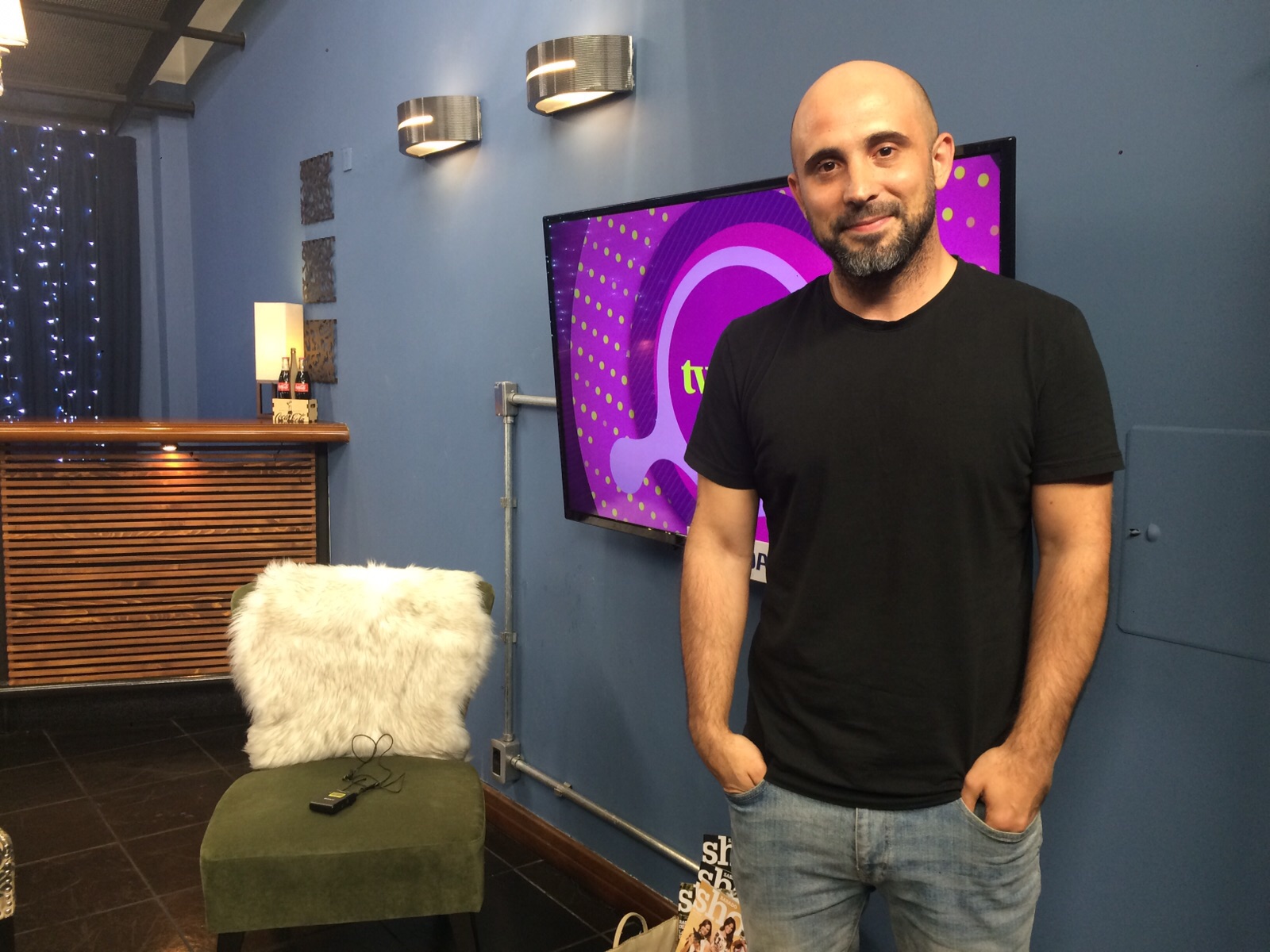 El eterno femenino de una imaginativa pintora