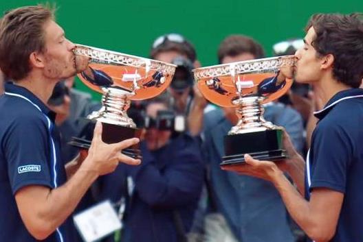 El eterno femenino de una imaginativa pintora