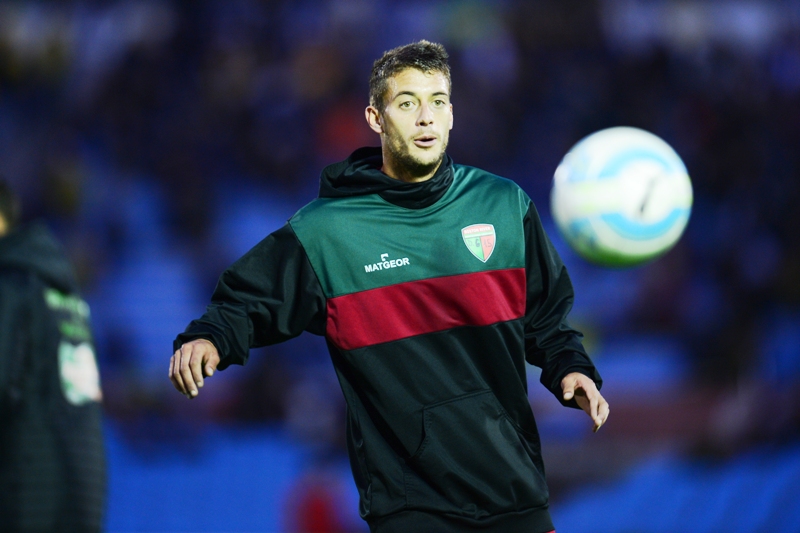 El eterno femenino de una imaginativa pintora