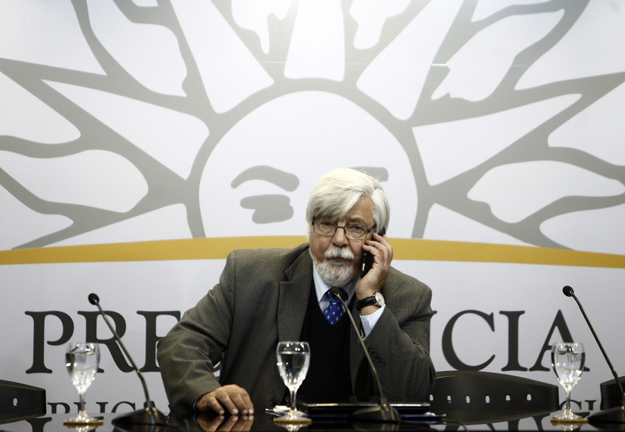 El eterno femenino de una imaginativa pintora