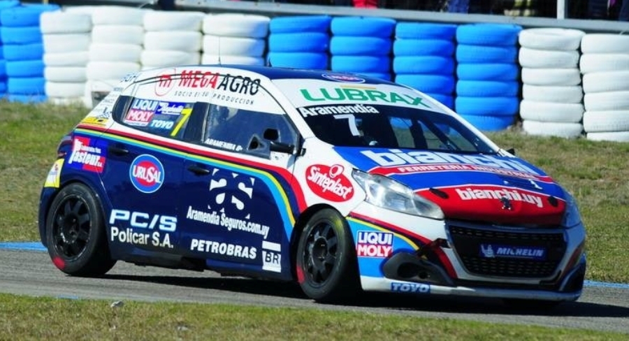 El eterno femenino de una imaginativa pintora