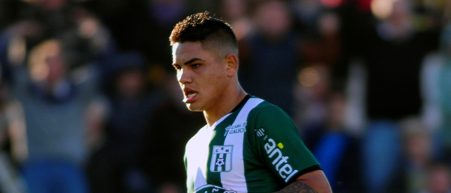 El eterno femenino de una imaginativa pintora