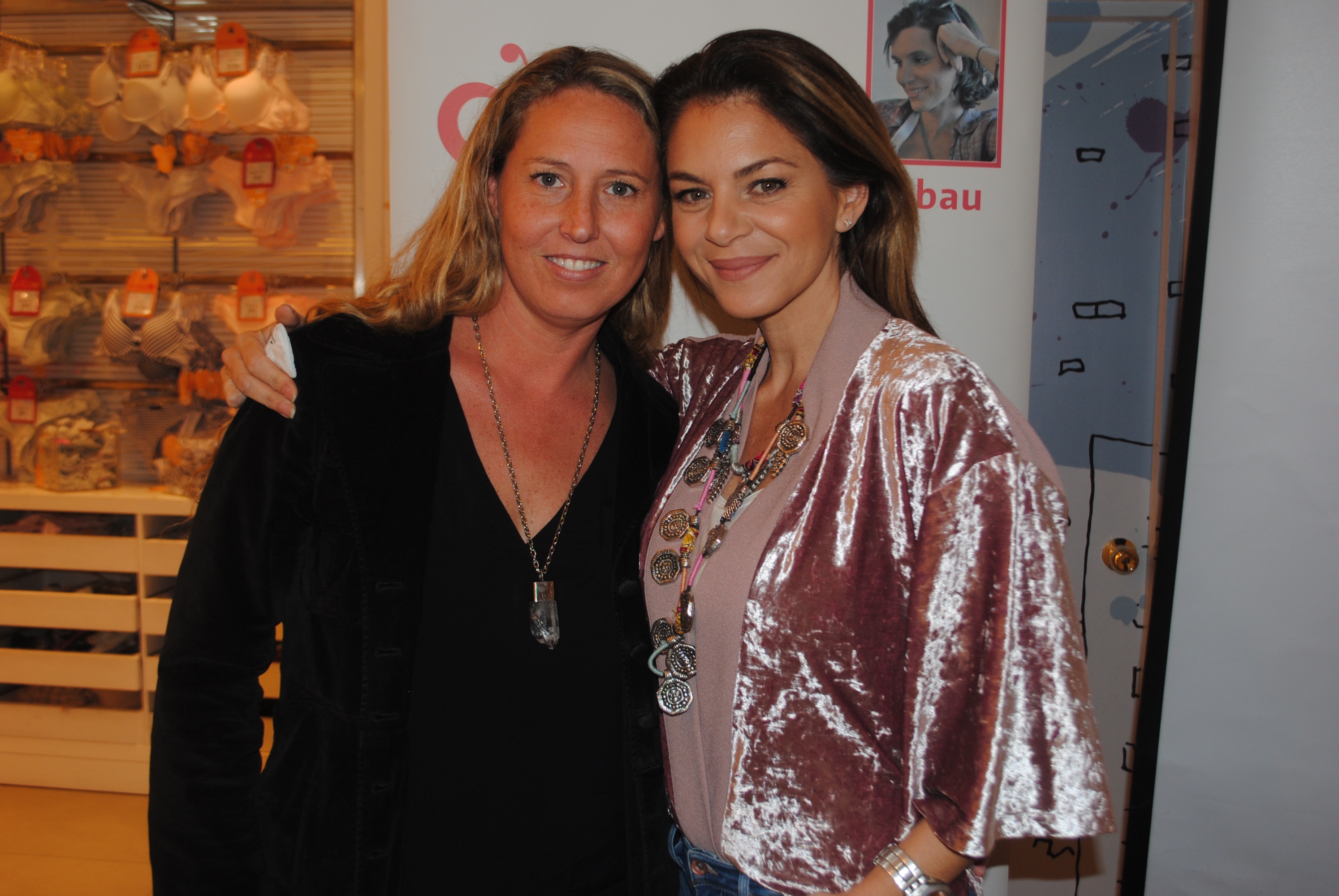 Leticia Pena, Andrea Menache.