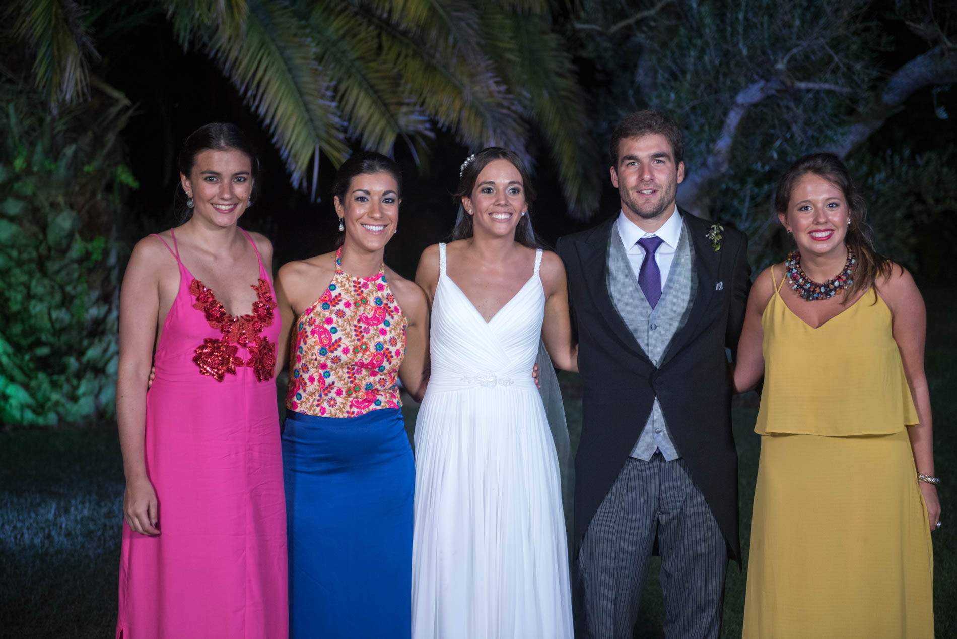 Florencia Giambruno, Lucía Gonzalez, Jimena de Miquelerena, Manuel Robledo, Federica Lapiedra. Foto: Rosasco & Zalduondo.