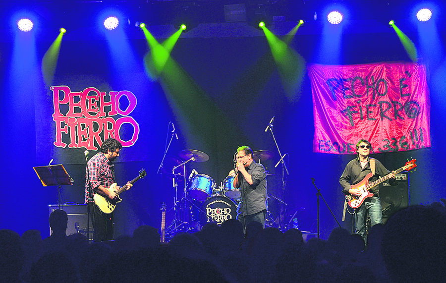 El eterno femenino de una imaginativa pintora