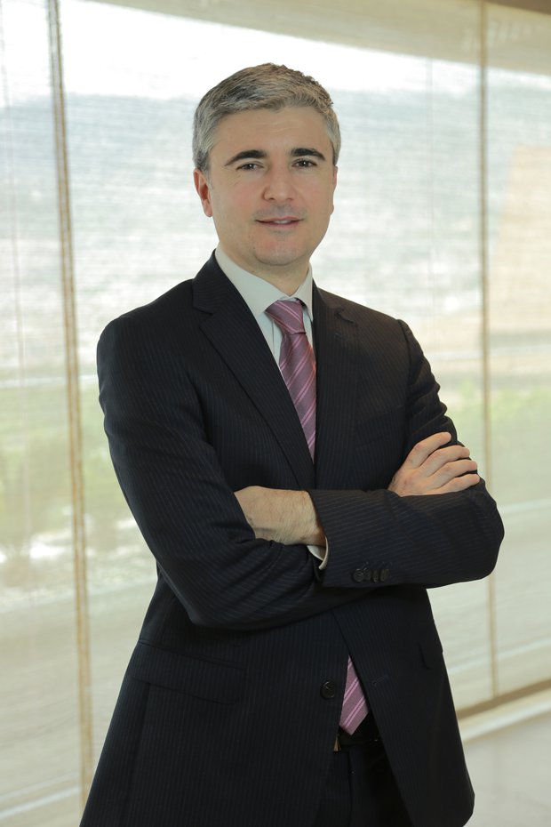 El eterno femenino de una imaginativa pintora