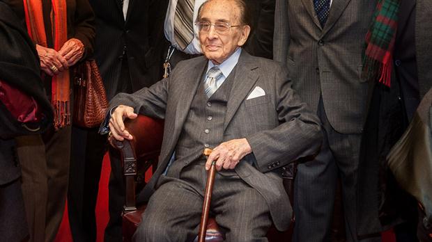 El eterno femenino de una imaginativa pintora