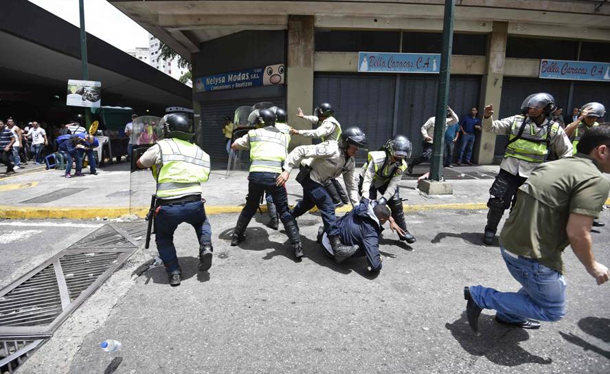 Protestas en Caracas. Foto: AFP.