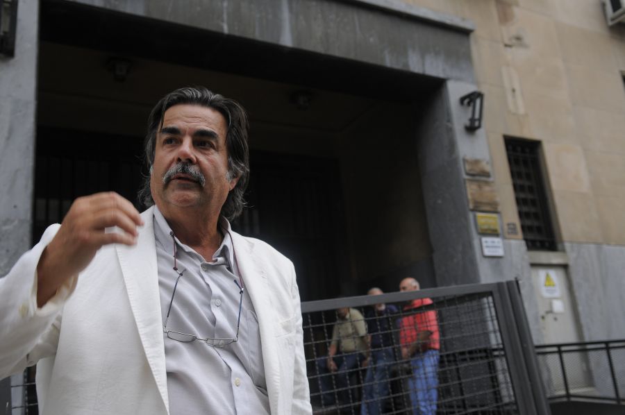 El eterno femenino de una imaginativa pintora