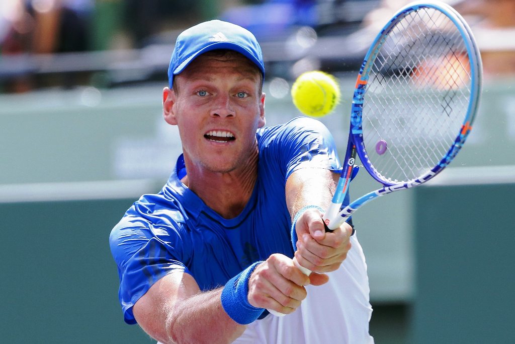 El eterno femenino de una imaginativa pintora