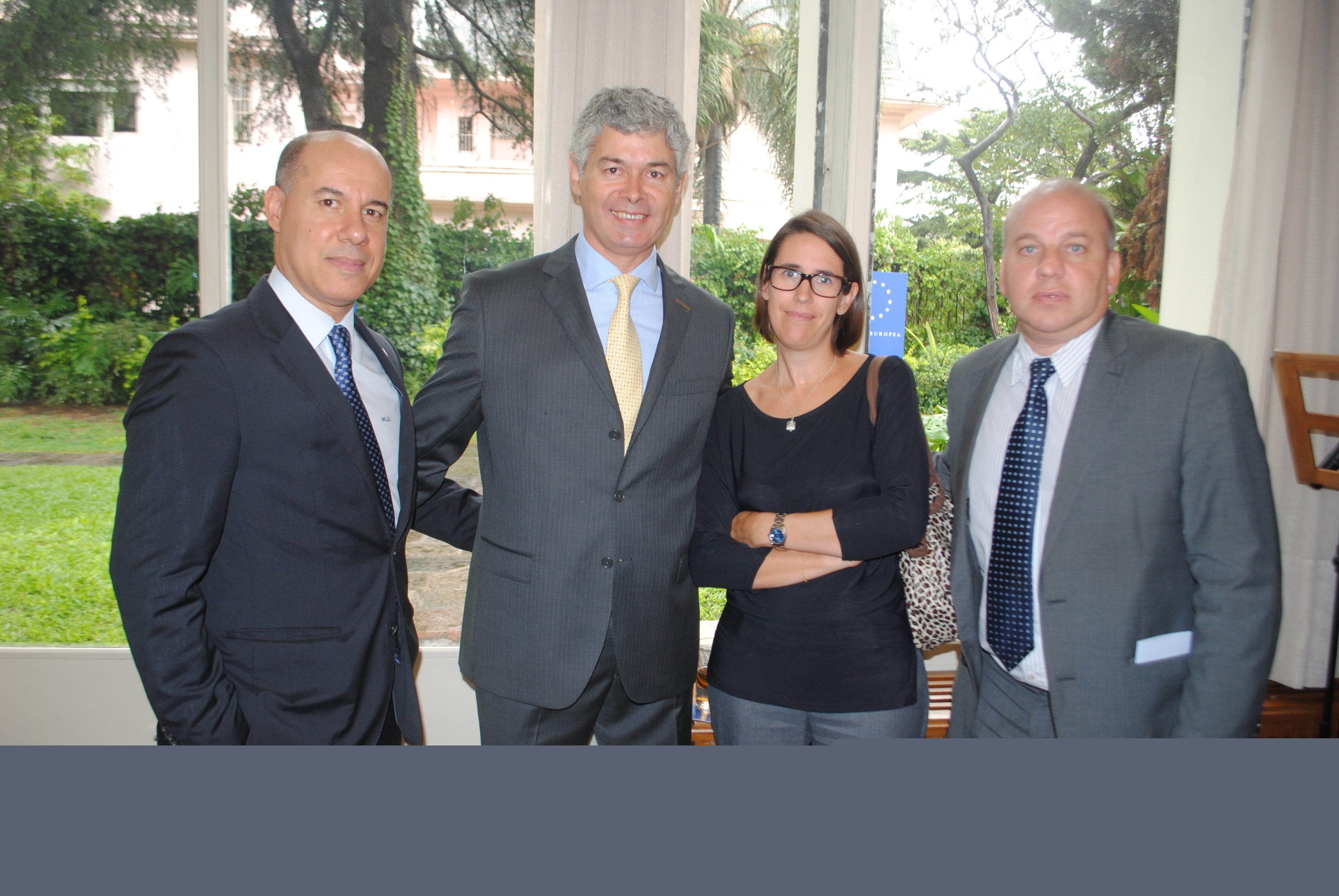 Mario leite, Luis Martínez, Clémence Mayorano, Oscar Sagasti.