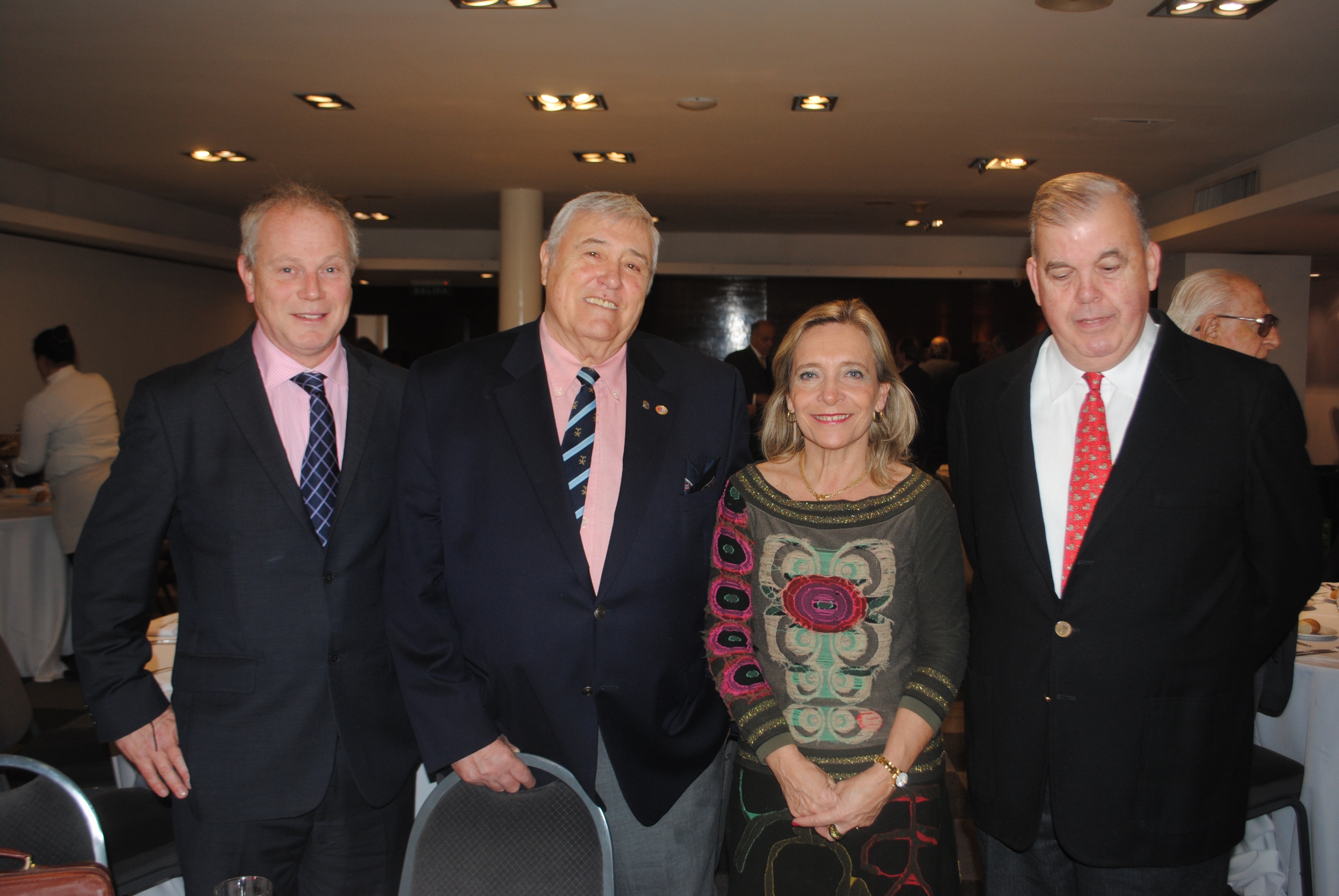 Fred Watson, Gonzalo Dupon, Teresita Camejo, Alberto C Márquez.