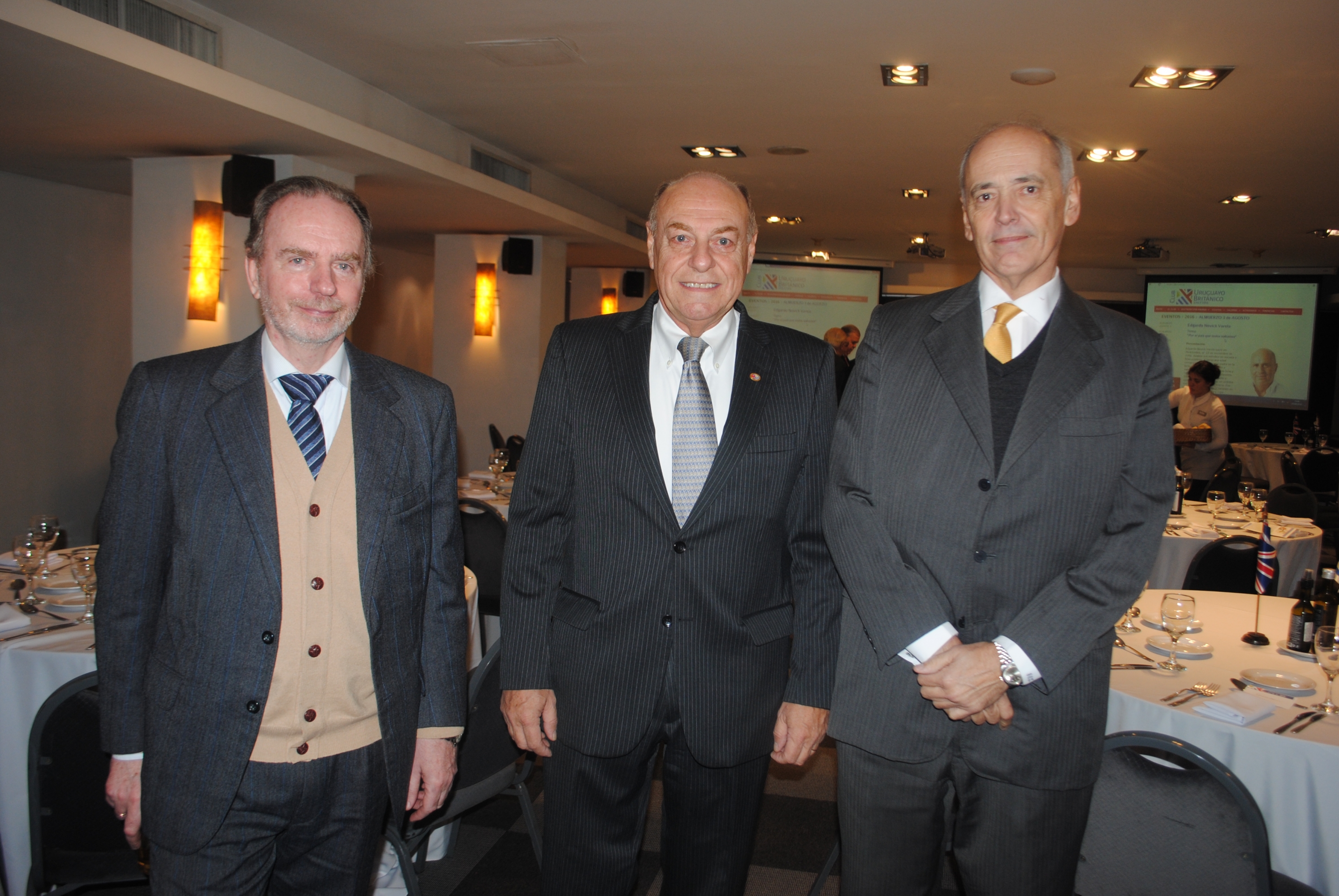 Roberto Linn, Daniel Varese, Jorge Stighetti.