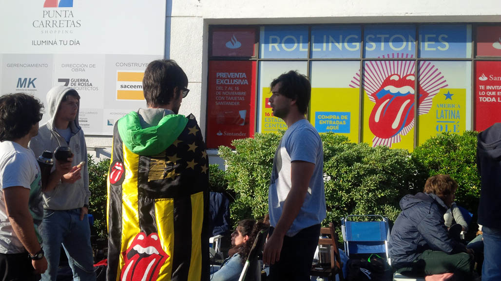 El eterno femenino de una imaginativa pintora