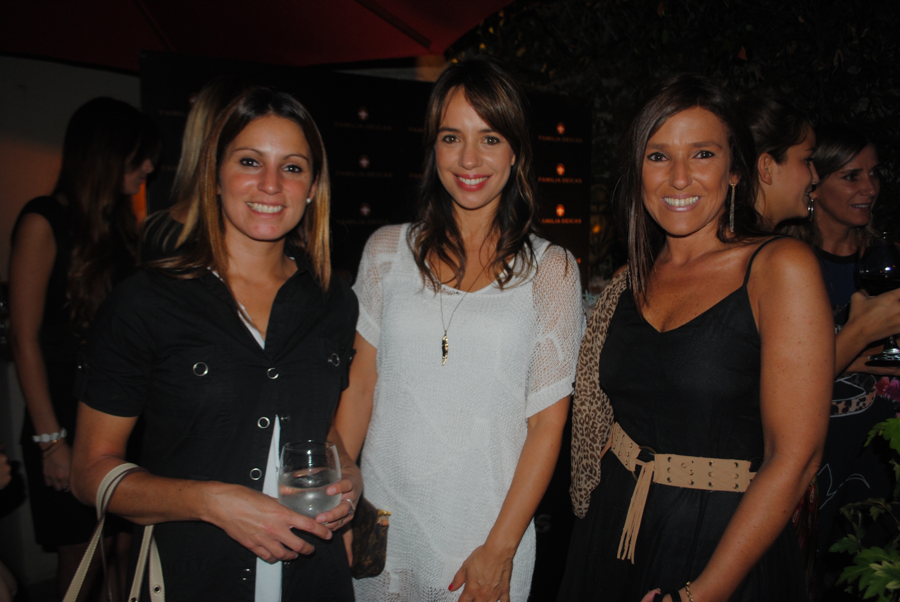 Verónica Monteverde, Soledad Ortega, María José Arcelus.