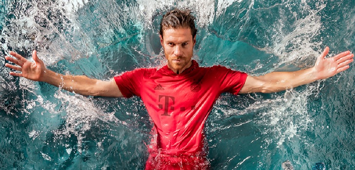 El eterno femenino de una imaginativa pintora