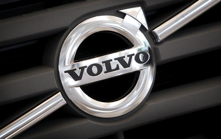 Volvo. Desde 2014, la automotriz sueca prueba la tecnología de autos sin conductor. (Foto: Reuters)