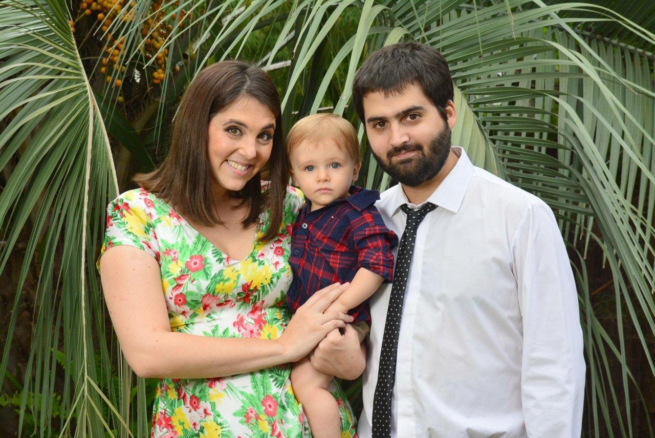 Junto a su marido Quico Greco y el pequeño Manuel, de un año.