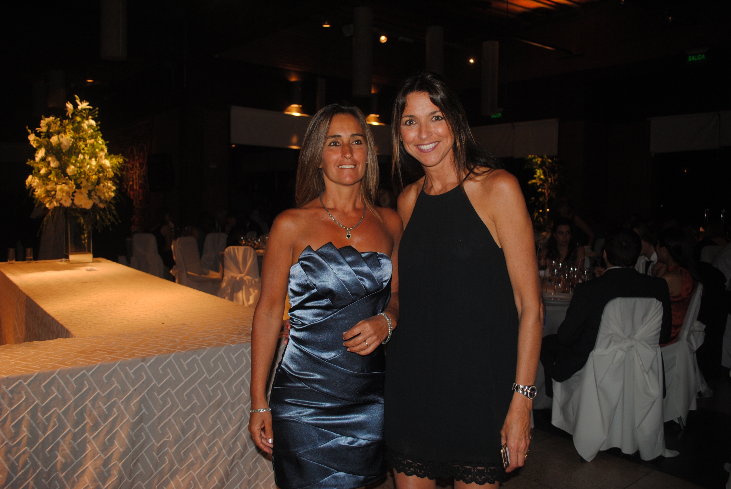 Ana Stewart, Verónica Pérez Urioste.