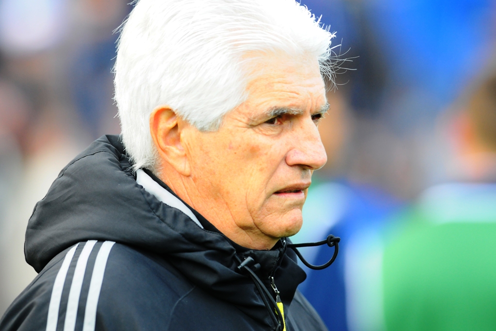 El eterno femenino de una imaginativa pintora