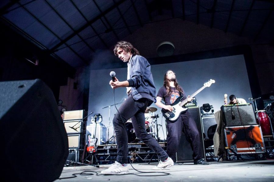 El eterno femenino de una imaginativa pintora