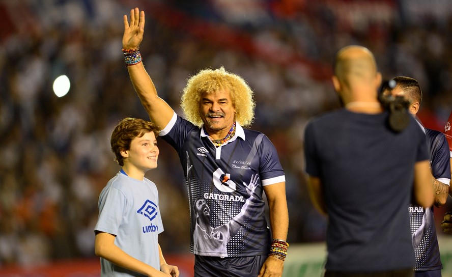 Carlos Valderrama en la despedida del "Chino" Álvaro Recoba. Foto: Gerardo Pérez